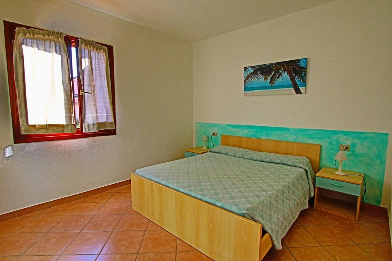 Residence Stella Marina San Teodoro  Exterior photo