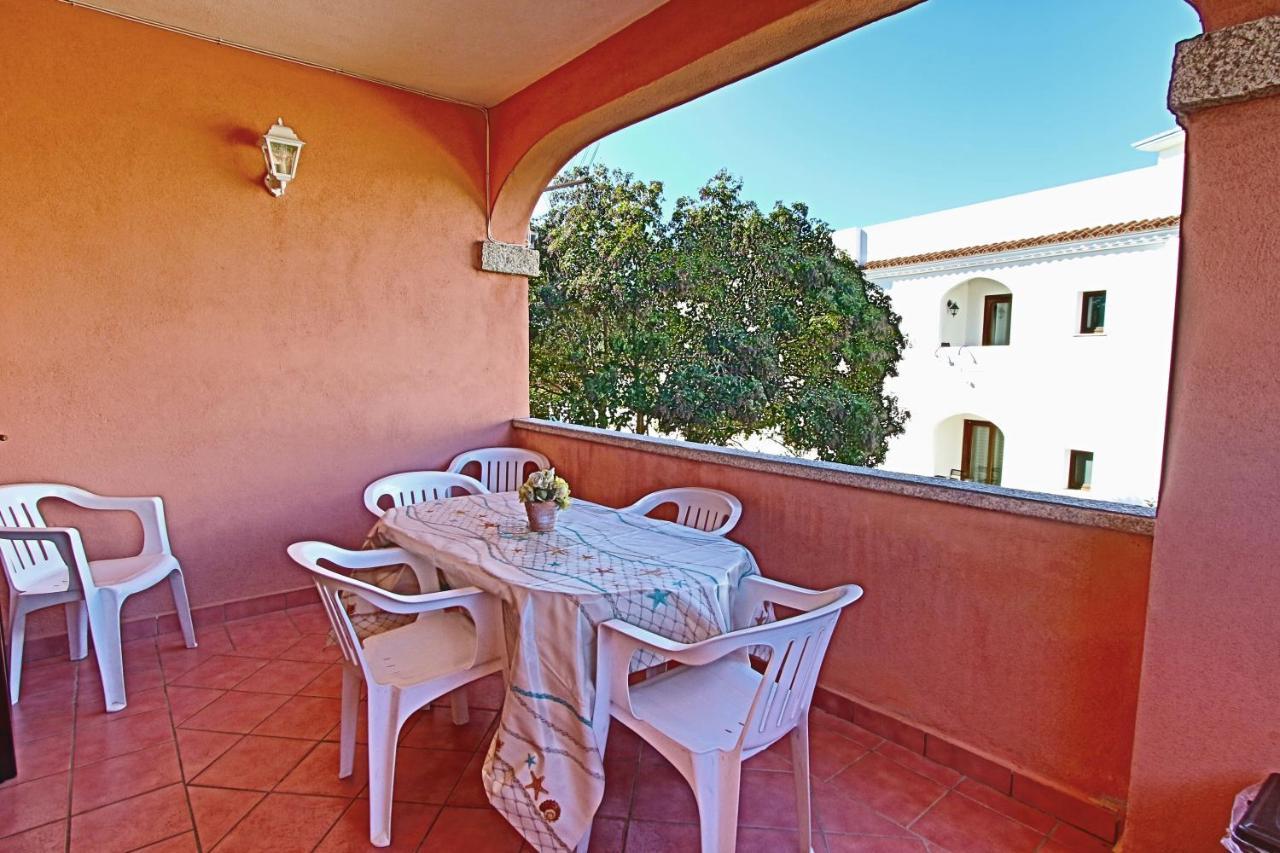 Residence Stella Marina San Teodoro  Exterior photo